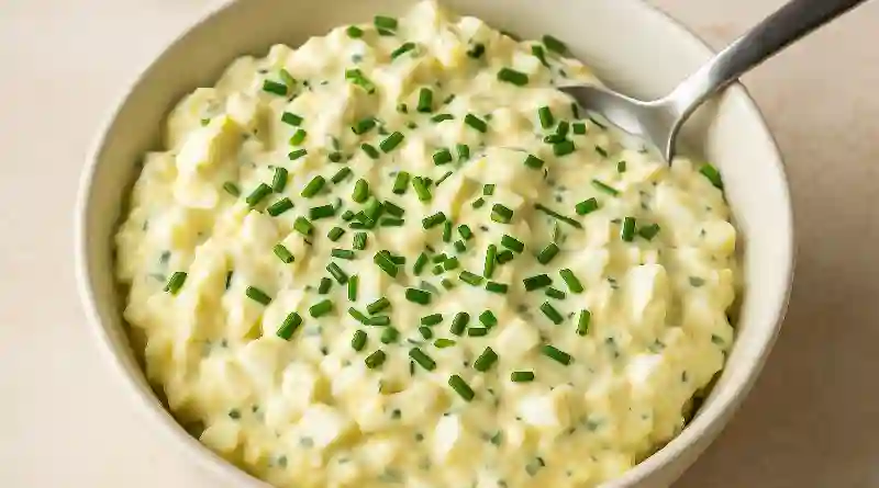 eiersalade met bieslook en yoghurt